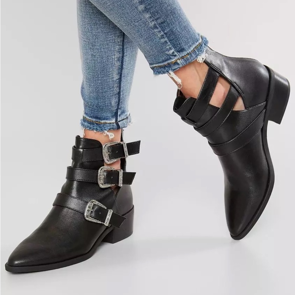 Madden girl Cecily Ankle bootie